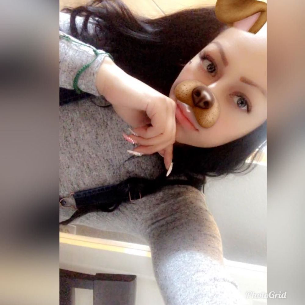 Meet your Posher, Erikka posadas